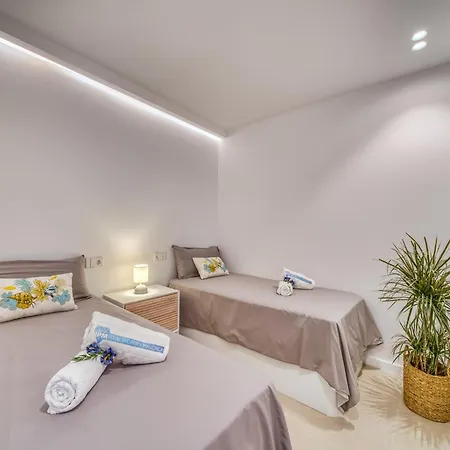 Ground-floor With Terrace * Alcudia (Mallorca)